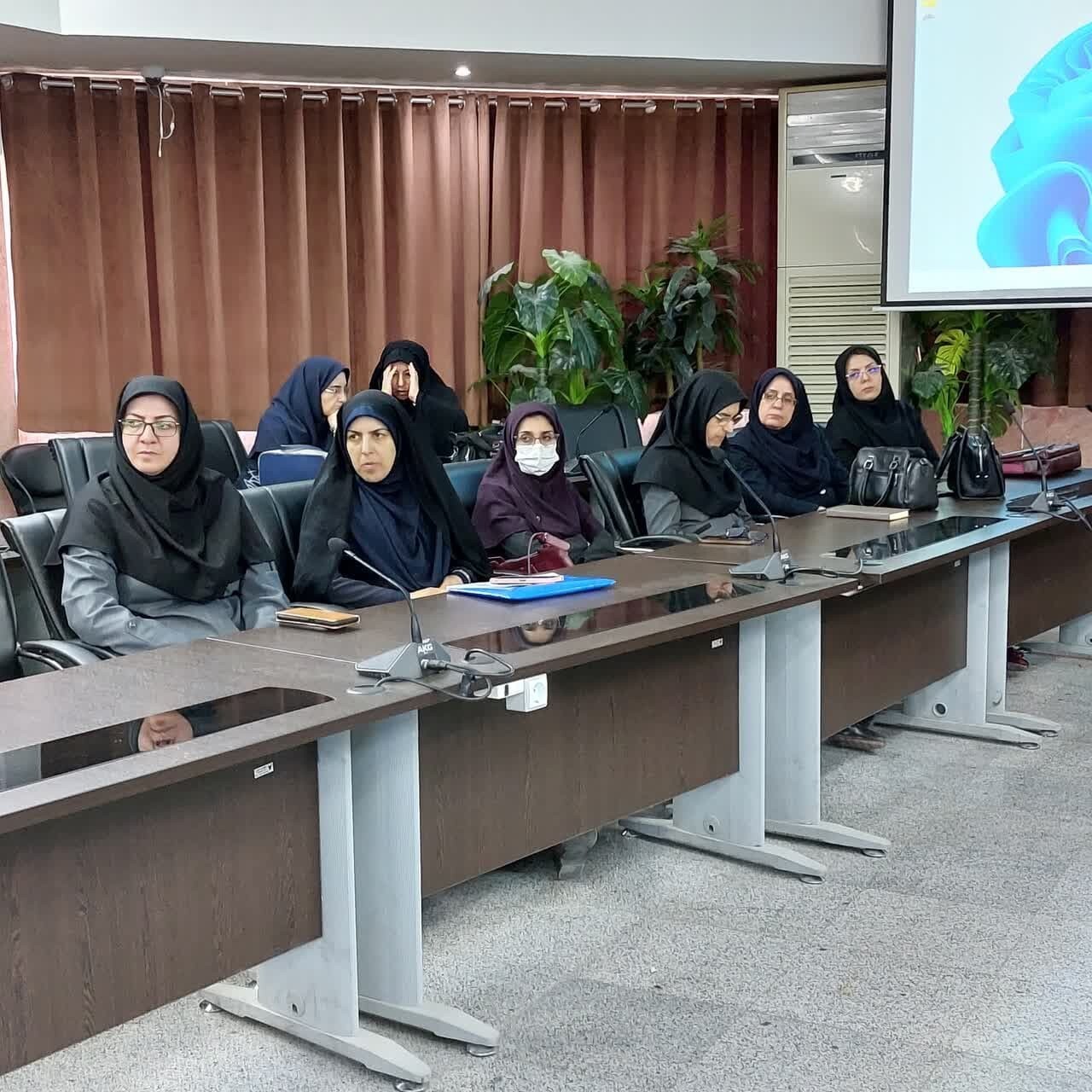 ۴ هزار دانشجوی بینالملل در دانشگاه آزاد اصفهان تحصیل میکنند ۴ هزار دانشجوی بینالملل در دانشگاه آزاد اصفهان تحصیل میکنند