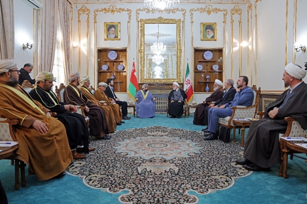 ممالک اسلامی، برای محکوم کردن جنایات صهیونیستها باید دست به کار شوند