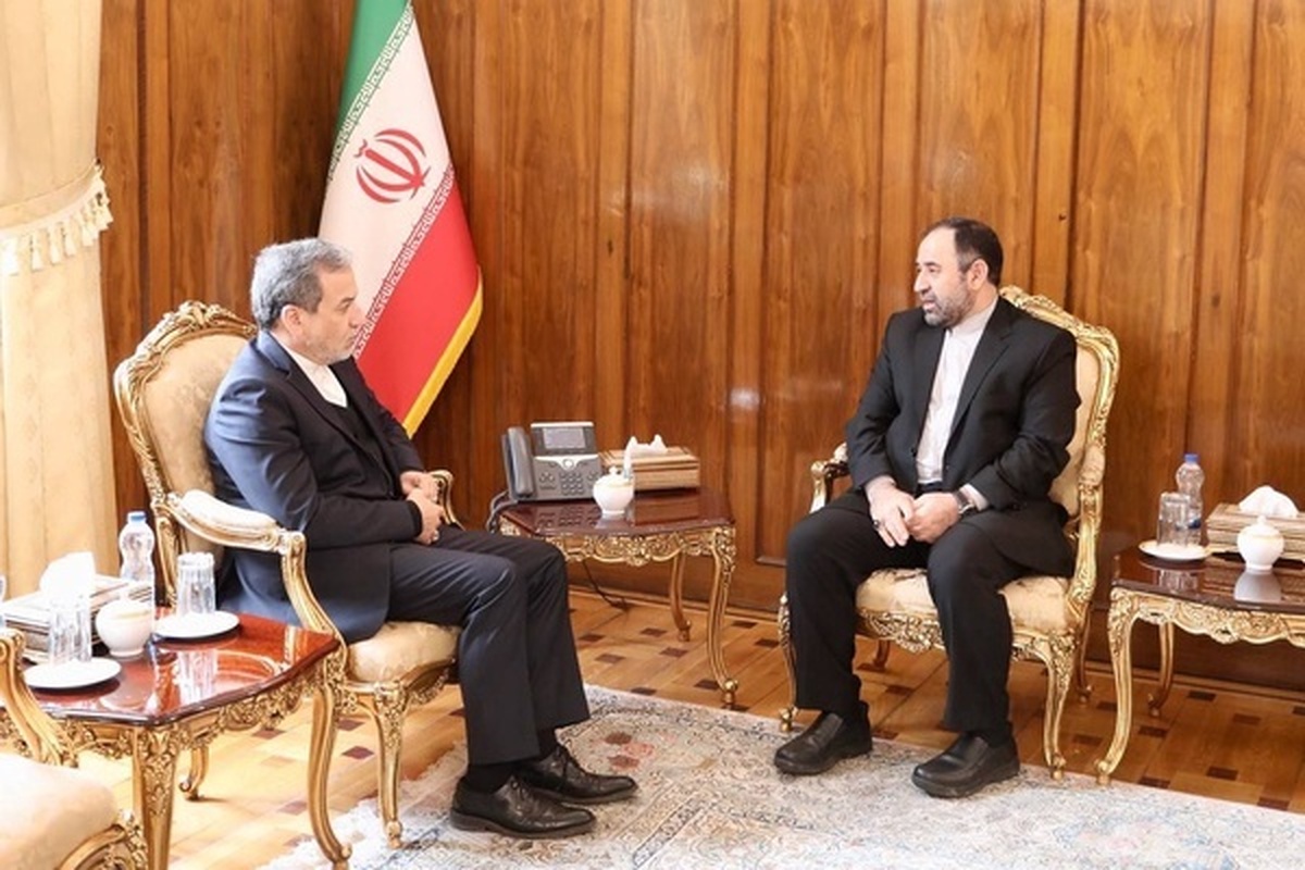 سفیر ایران عراقچی را در جریان آخرین تحولات سوریه قرار داد