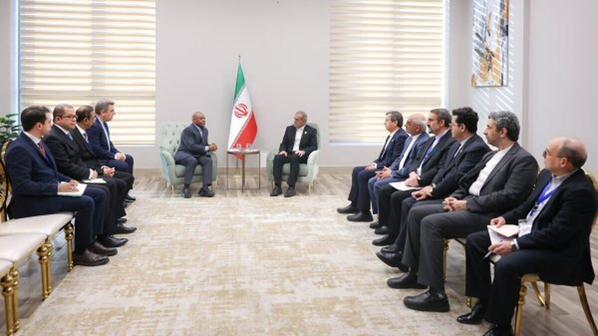 پزشکیان: ایجاد صندوق سرمایهگذاری مشترک، گامی موثر برای تحقق اهداف سازمان D۸ خواهد بود