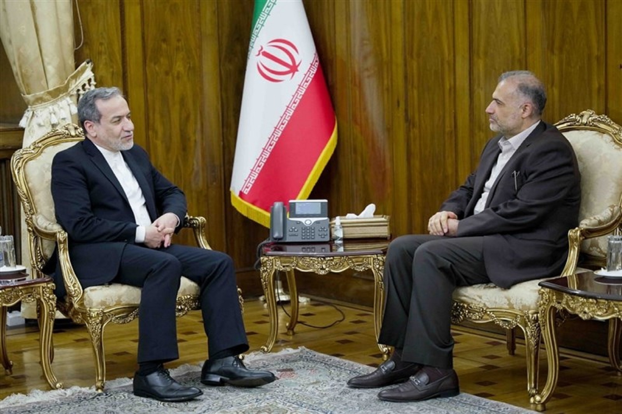 دو دانشجوی ایرانی دانشگاه کازان آزاد شدند/ عراقچی پیگیر وضعیت دانشجویان ایرانی در کازان روسیه