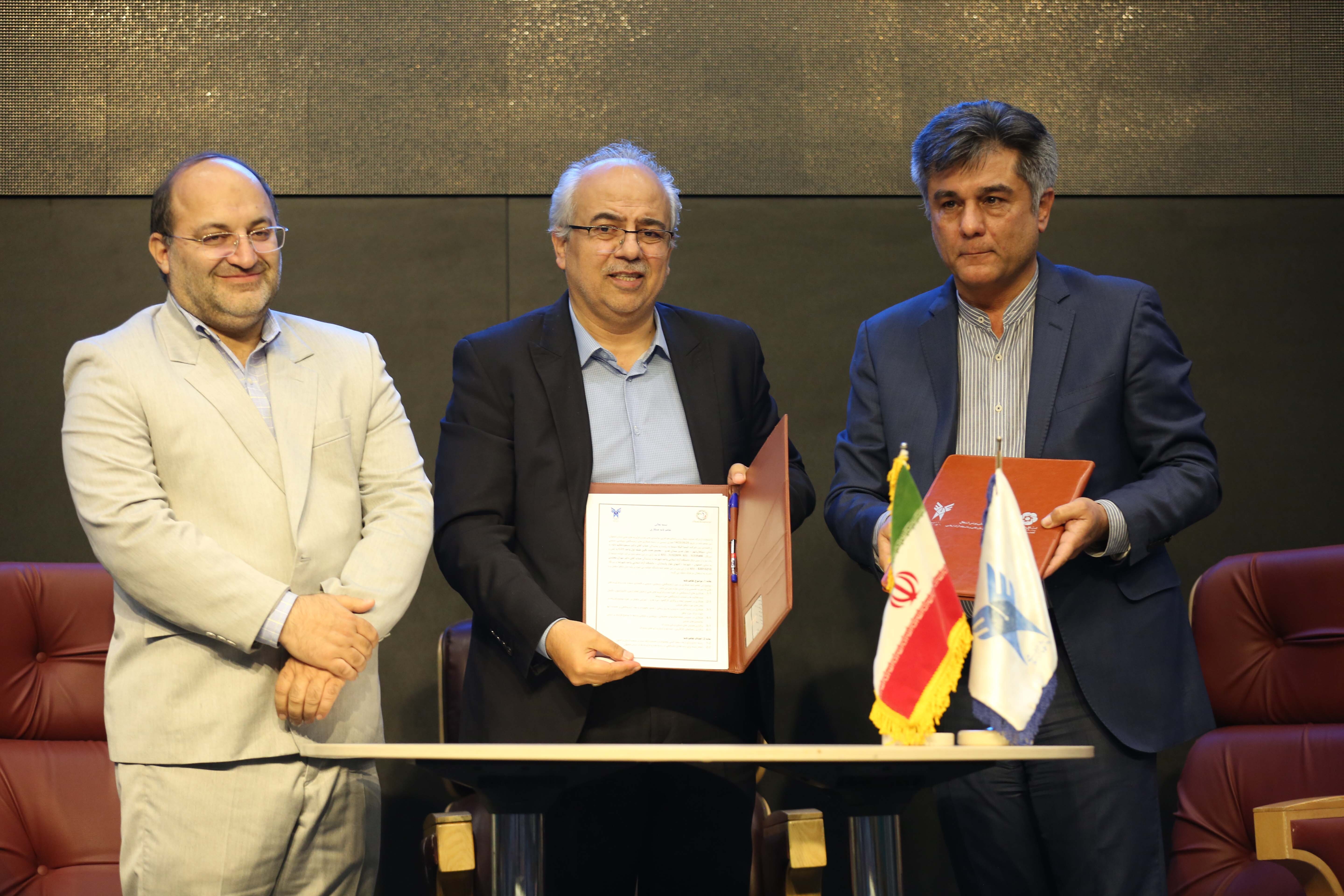 دانشگاه آزاد شهرضا صاحب مرکز تحقیقات نفت میشود دانشگاه آزاد شهرضا صاحب مرکز تحقیقات نفت میشود