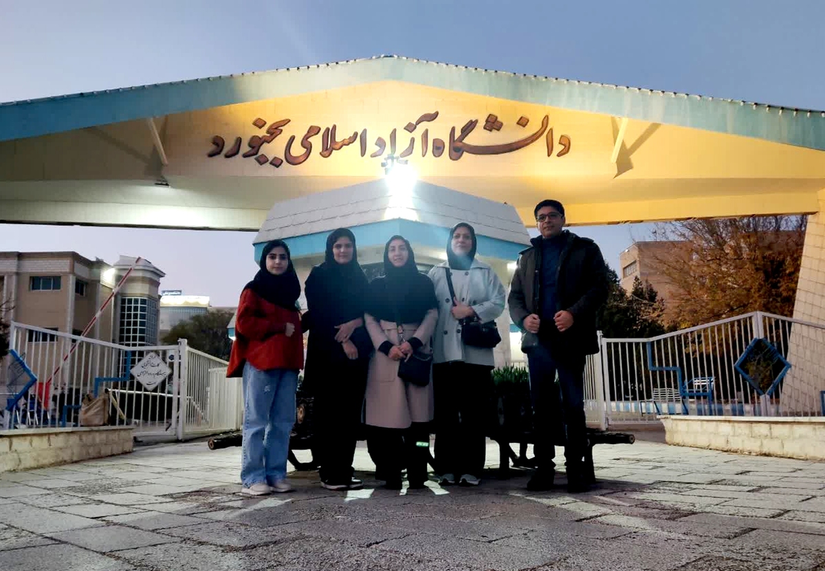اعزام نمایندگان دانشگاه آزاد به سومین المپیاد بینالمللی شیمی