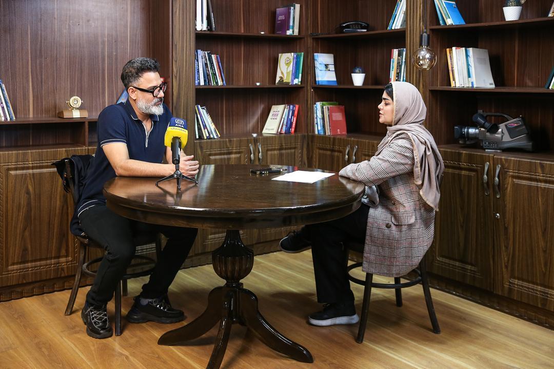 شهرداری ها از تئاتر حمایت نمی کنند!/ تئاتر با خصوصی سازی به سمت نابودی رفته است+ فیلم