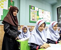 معلمان فراموش شده‌اند، مسئولان به معیشت آنها توجه کنند!