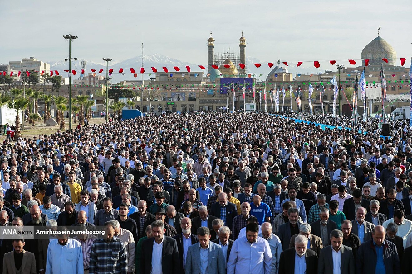 نماز عيد سعيد فطر در جوار بارگاه حضرت عبدالعظيم(ع)