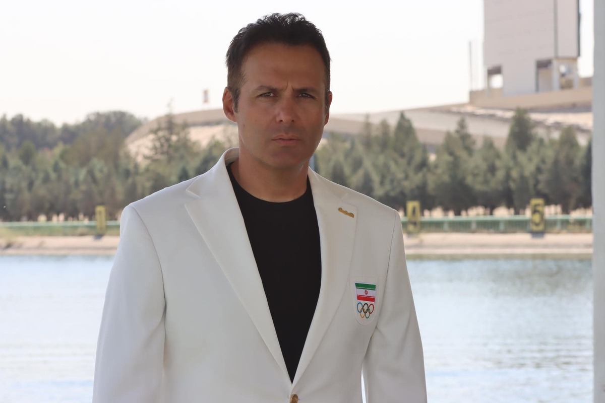 فرزام: خیلی از ملی پوشان آقا به دلیل مشکلات معیشتی اردوها را ترک می کردند مستقل شدن روئینگ شرایط را بهتر کرده است