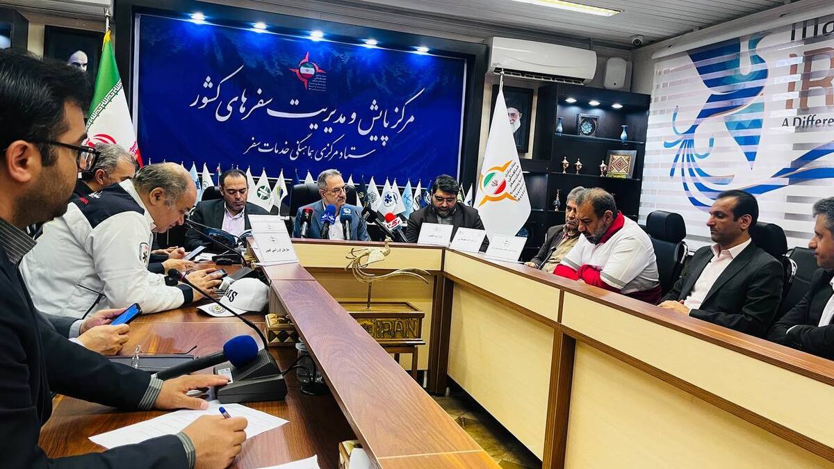 ستاد هماهنگی خدمات سفر دائمی شد  فعالیت‌های فرهنگی گردشگری نباید موقت و مقطعی باشد 