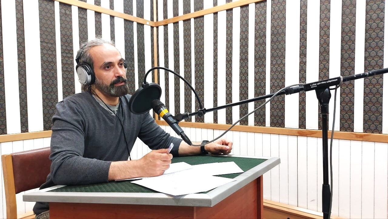&laquo;باغ هنر&raquo; برنامه&zwnj;ای برای همه مردم ایران است/ چالش&zwnj;های تولید برنامه فرهنگی در رادیو