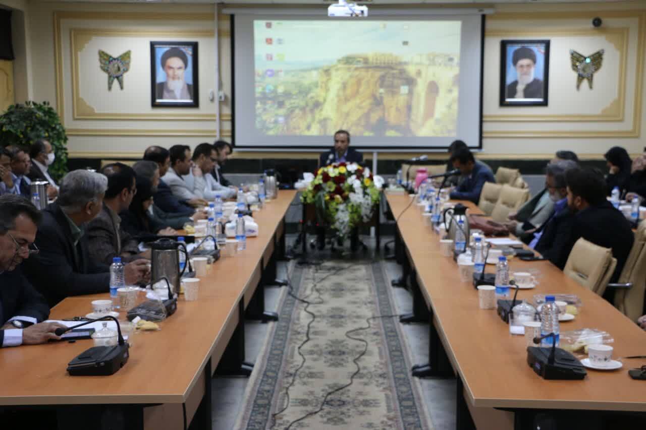 نرماشیری: حمایت از طرحهای پژوهشی کاربردی در اولویت برنامههای دانشگاه قرار گیرد نرماشیری: حمایت از طرحهای پژوهشی کاربردی در اولویت برنامههای دانشگاه قرار گیرد