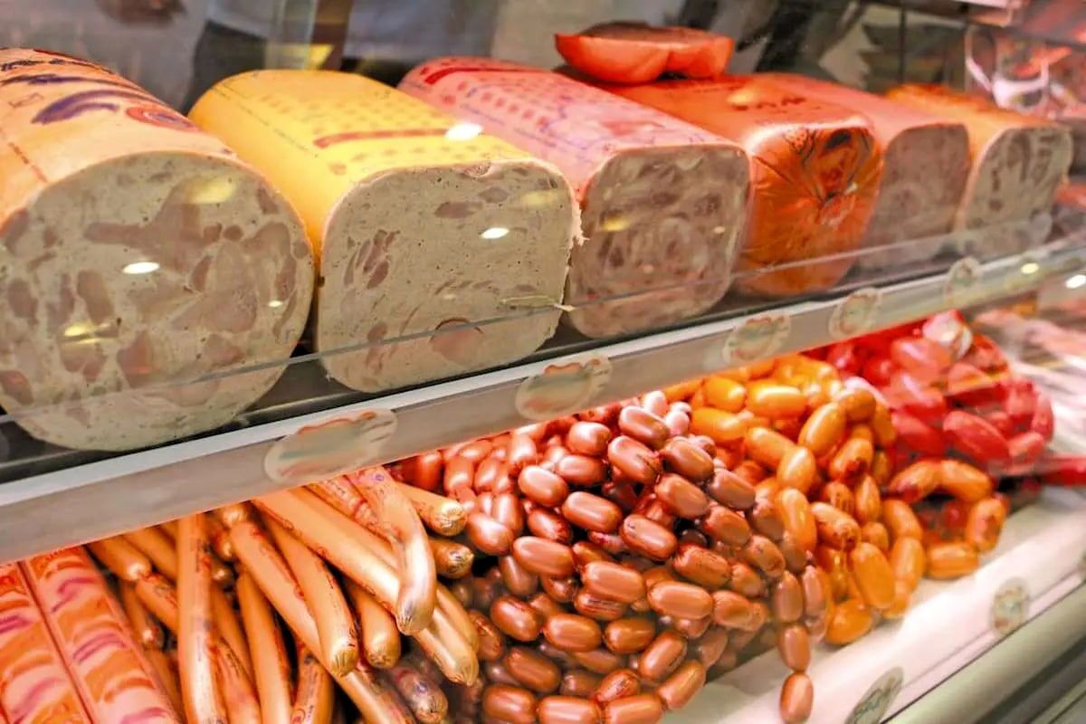 اهمیت میزان گوشت بکار رفته در سوسیس و کالباس