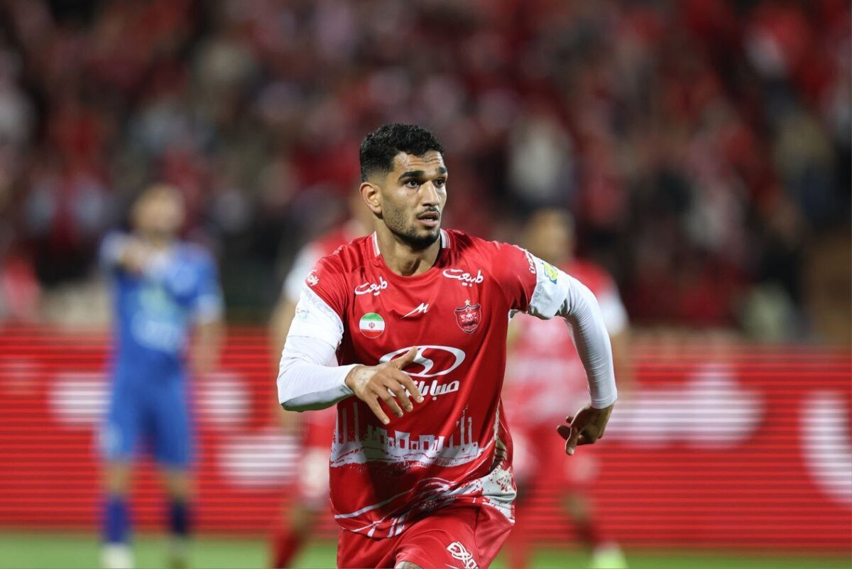 گل اول پرسپولیس به نساجی