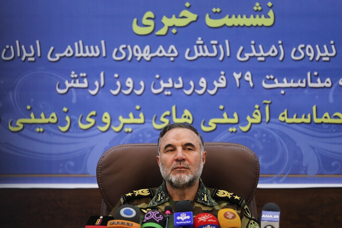 سرلشکر حیدری: تسلیحات ویژهای برای مقابله با تهدیدات در اختیار داریم دیوار مرزی در لبه فناوری روز دنیا قرار دارد