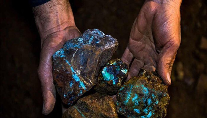 نگاهی ژئوشیمیایی به پتانسیلهای مغفول گوهرسنگهای ایران؛ فراسوی فیروزه نیشابور نگاهی ژئوشیمیایی به پتانسیلهای مغفول گوهرسنگهای ایران؛ فراسوی فیروزه نیشابور