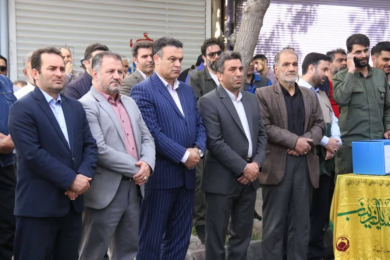 تجمع دانشگاهیان واحد بروجرد در حمایت از مردم مظلوم غزه تجمع دانشگاهیان واحد بروجرد در حمایت از مردم مظلوم غزه