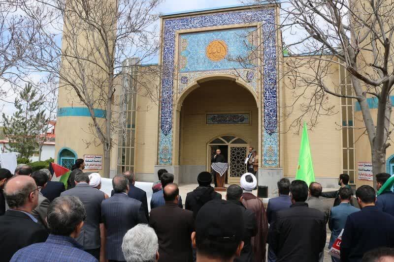 تجمع دانشگاهیان واحد بروجرد در حمایت از مردم مظلوم غزه تجمع دانشگاهیان واحد بروجرد در حمایت از مردم مظلوم غزه