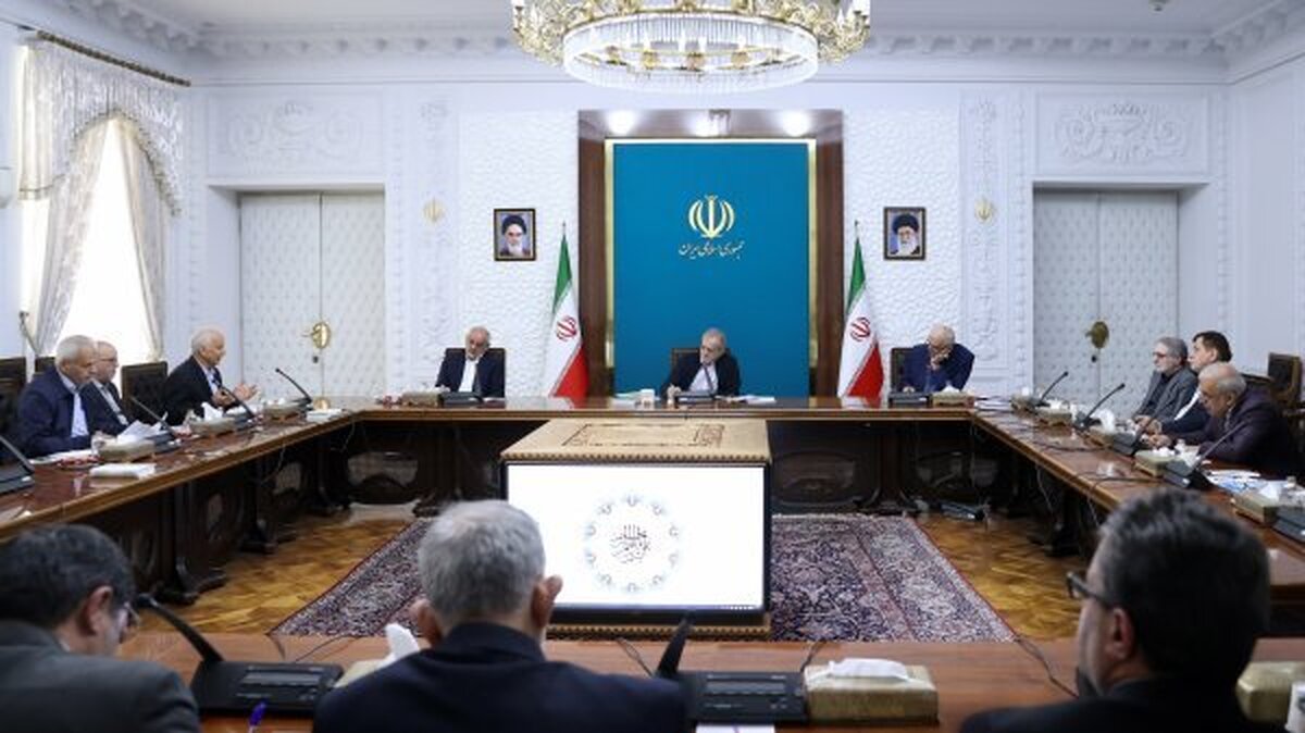پزشکیان: اجرای مؤثرتر راهکارهای رفع ناترازی، با جمعآوری دادههای دقیق میسر است