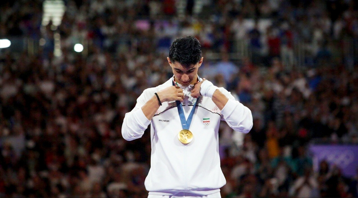 سلیمی: طارمی در مراسم حضور نداشت اما از او تقدیر شد ما هم با شرایط سخت و به احترام مردم در مراسم شرکت کردیم