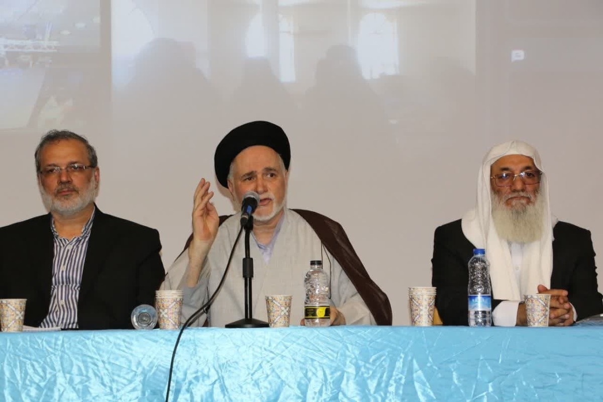 تقویت همبستگی در جامعه با راهاندازی ۳۵ دفتر تقریب مذاهب در دانشگاه آزاد