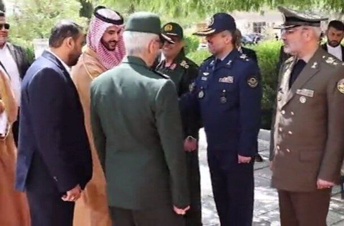 استقبال سرلشکر باقری از وزیر دفاع عربستان