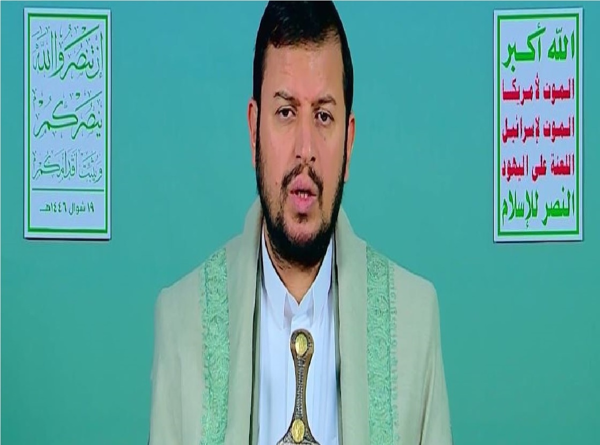 الحوثی: صهیونیستها به دنبال برپایی معبد خیالی خودشان به جای قدس هستند در روز عید صهیونیستها به آنها موشک «ذوالفقار» عیدی دادیم