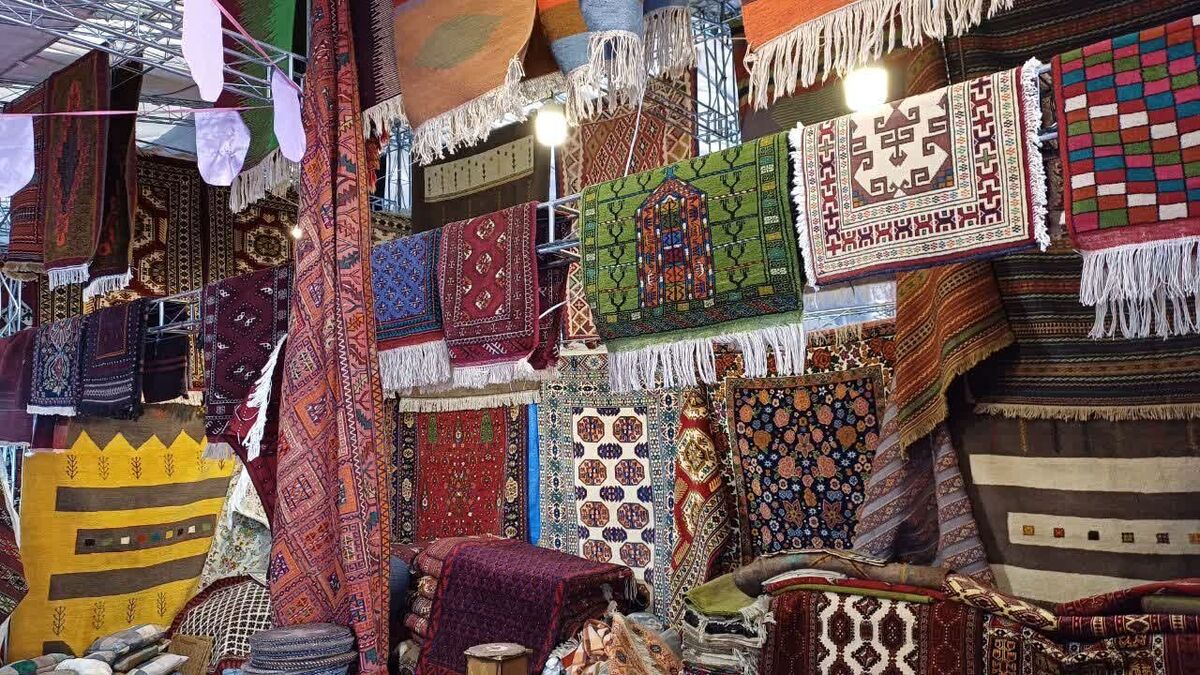 فروش ۱۰۰۰ میلیارد تومانی صنایعدستی در تعطیلات نوروز