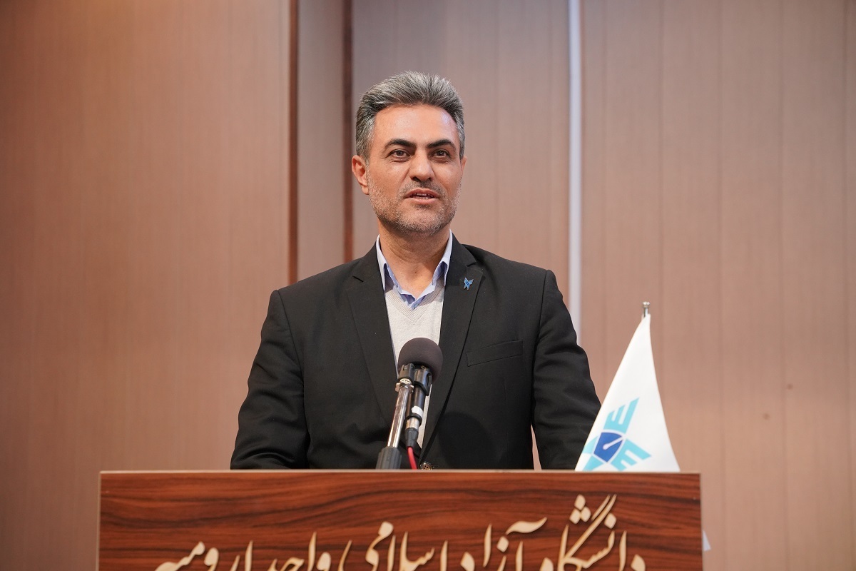دانشآموختگان علوم آزمایشگاهی بهطور مستمر دانش خود را بهروز کنند
