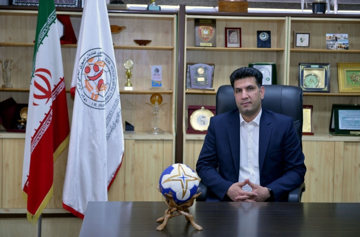 پاکدل:نگاه مدیران سابقه شرکت توسعه، توسعه ورزش نبود برای تکمیل ساخت کمپ هندبال به کمک وزارت نیاز داریم