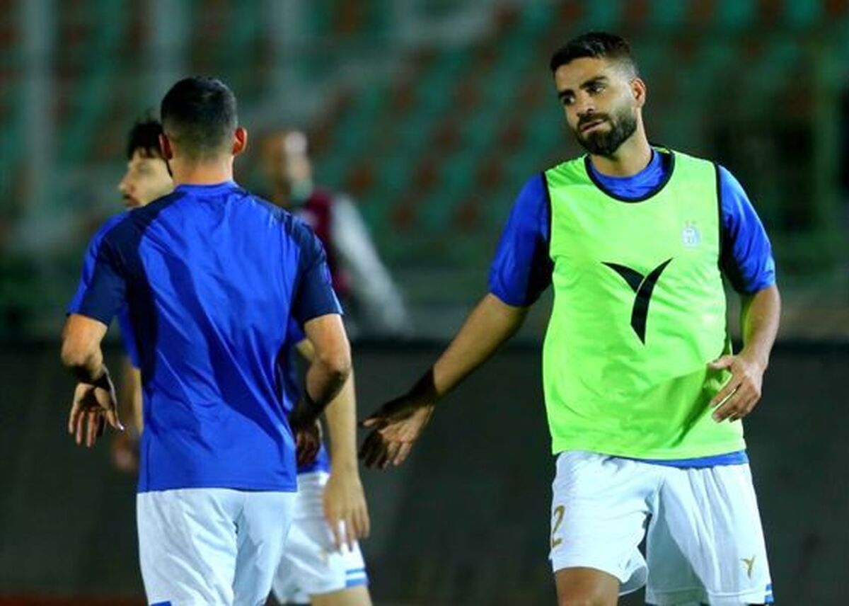 مدافع استقلال بازی با هوادار را از دست داد
