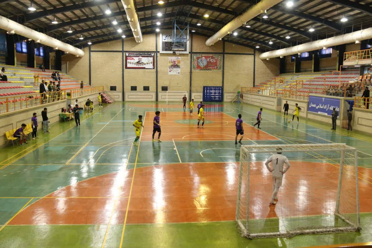 لیسانسهها قهرمان فوتسال یادواره شهدای گمنام دانشگاه آزاد همدان؛ تاج نایبقهرمان شد لیسانسهها قهرمان فوتسال یادواره شهدای گمنام دانشگاه آزاد همدان؛ تاج نایبقهرمان شد