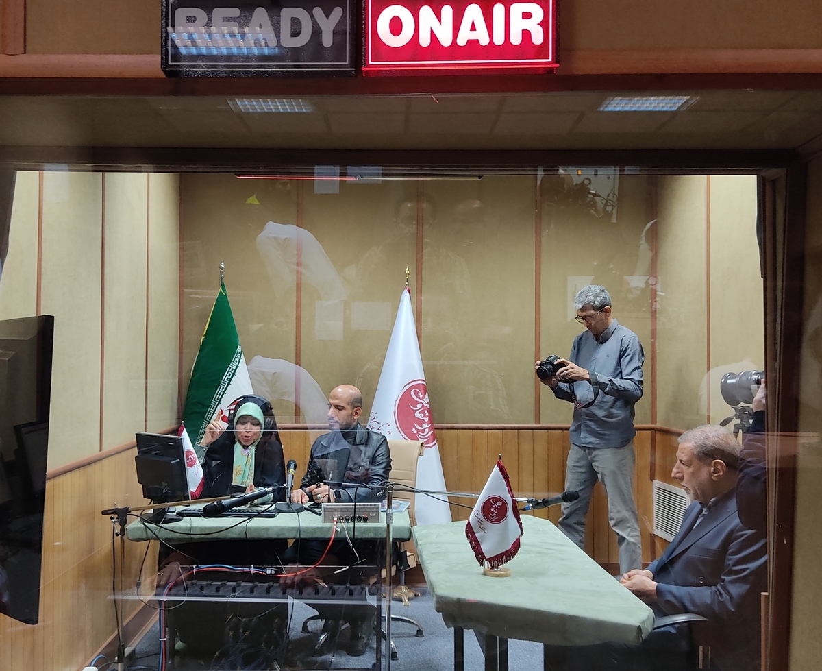 آغاز پخش برنامه‌های رادیو مقاومت  صدای مقاومت ۶ساله شد