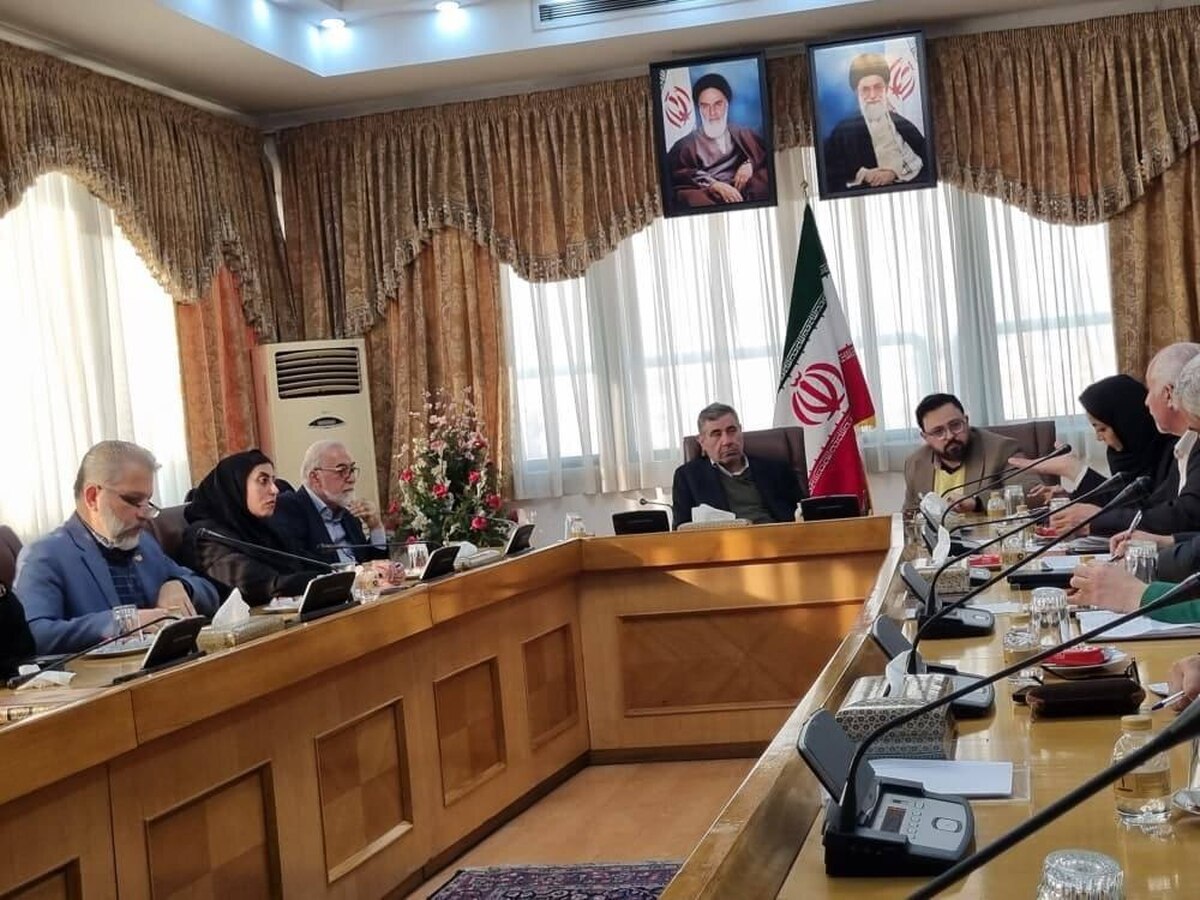 آهی: دولت چهاردهم تشکل‌ها را مزاحم نمی‌داند؛ شریک راهبردی می‌بیند