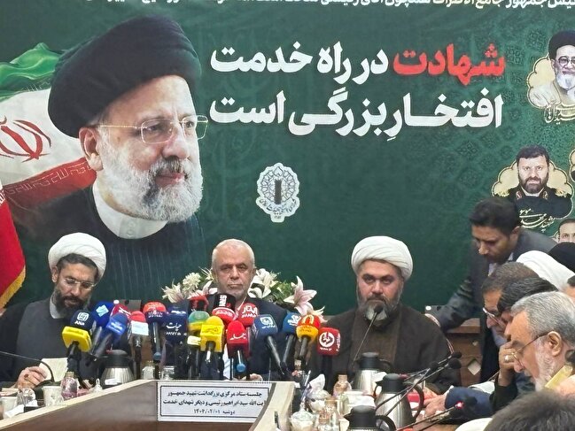درخواست رئیس بنیاد شهید از وزارت ارشاد برای تولید موسیقی فاخر برای شهدای خدمت