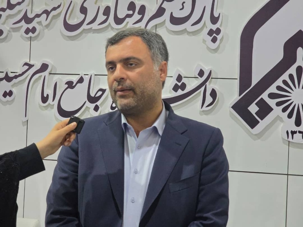 غرفه دانشگاه امام حسین (ع) در نمایشگاه اکسپو نمایش توانمندی‌های کاربردی کشور است
