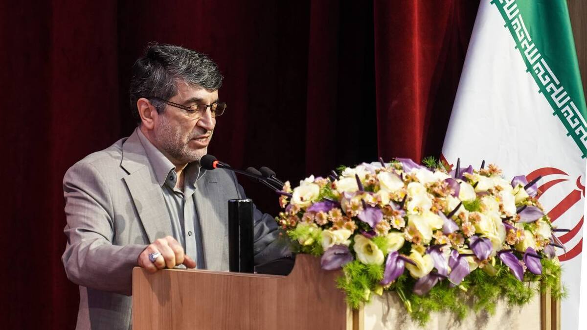 تجلیل از ۱۵ نفر در رتبه اول و شایسته تقدیر در اولین جایزه ملی باهنر آثار در ۸ محور بررسی شد