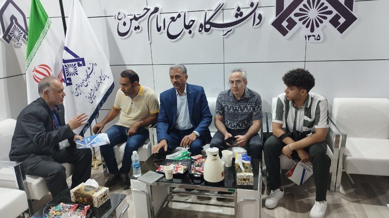 غرفه دانشگاه امام حسین (ع) در اکسپو تهران نمایشگاهی از نوآوری و تجارت جهانی