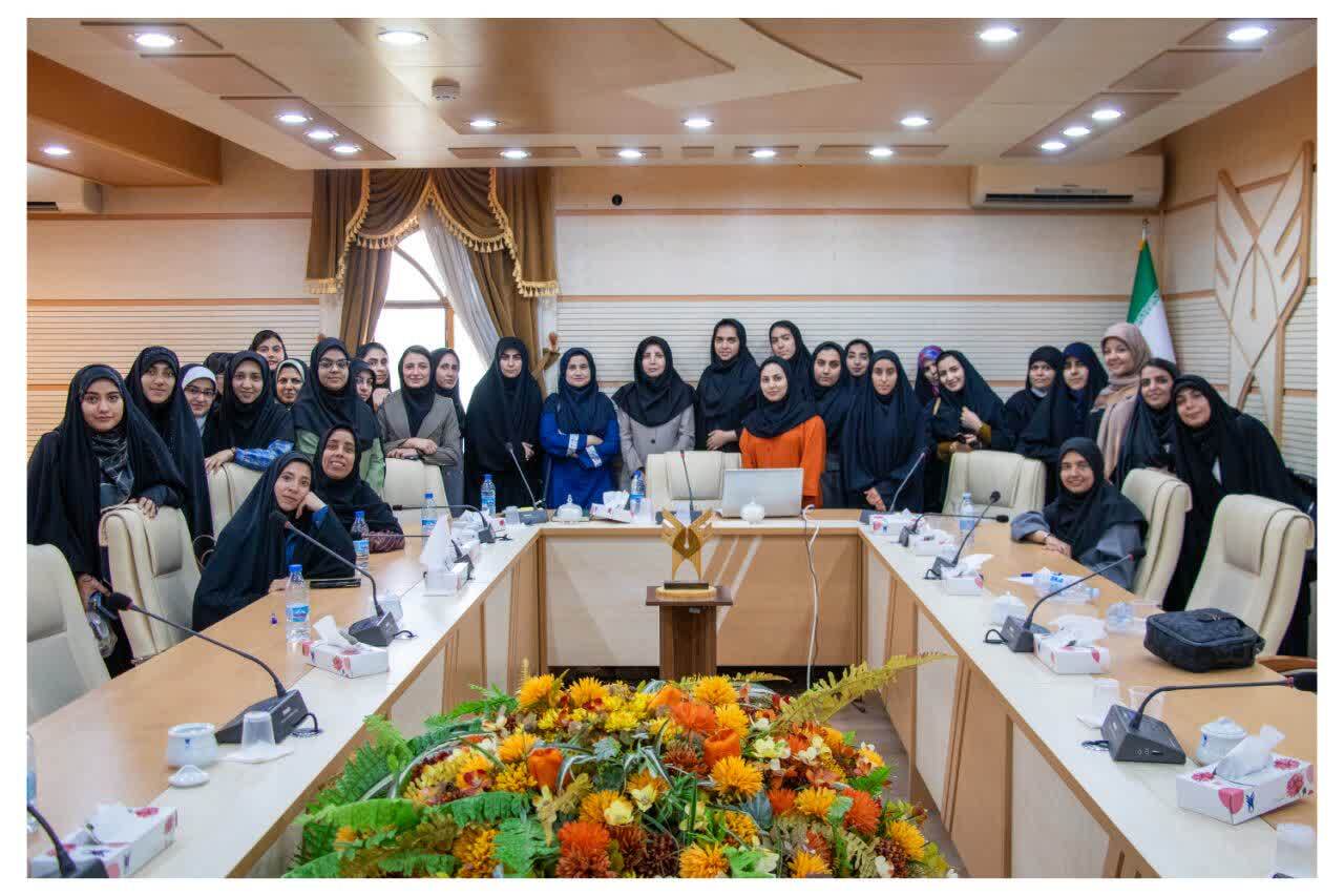 روز متفاوت دختر در سایه رویداد «دختران نقشآفرین» روز متفاوت دختر در سایه رویداد «دختران نقشآفرین»