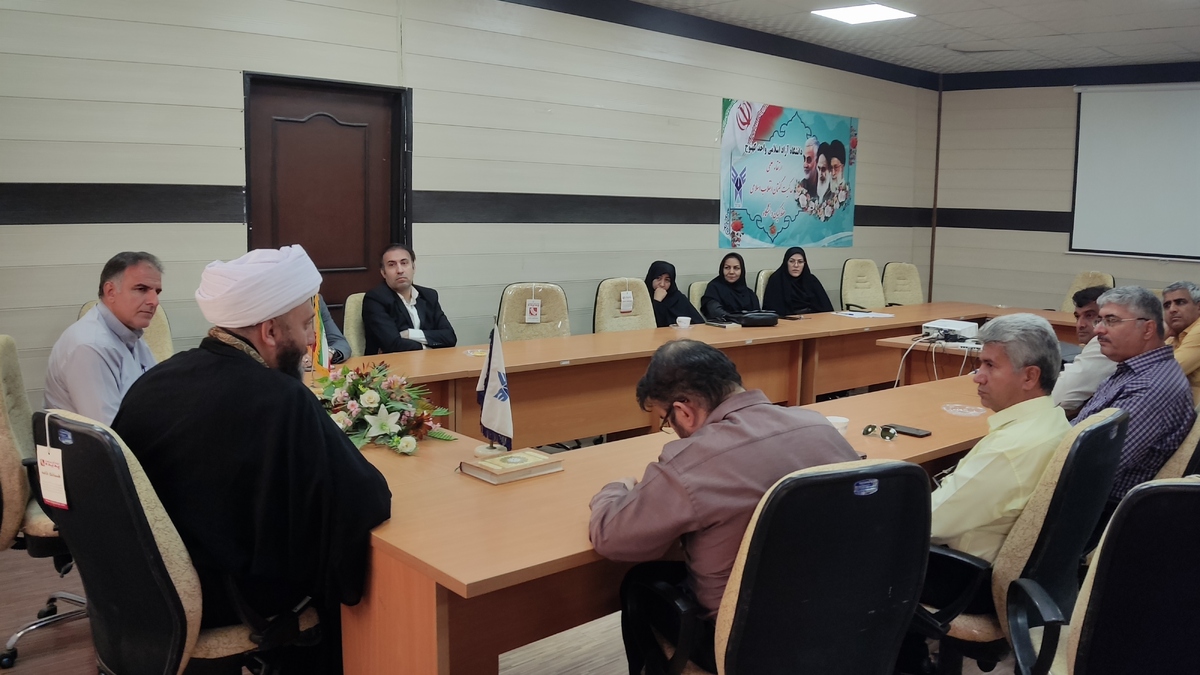 لزوم تبیین مسائل تربیتی در فضاهای آموزشی