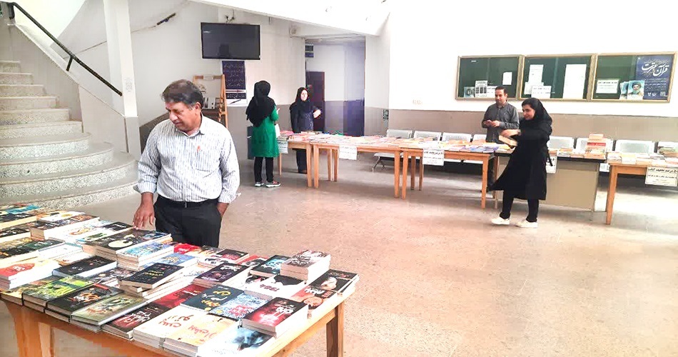 روز متفاوت دختر در سایه رویداد «دختران نقشآفرین» روز متفاوت دختر در سایه رویداد «دختران نقشآفرین»