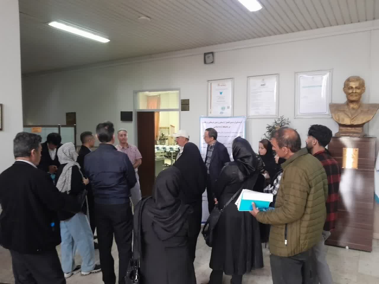 رقابت داوطلبان آزمون سراسری در ماراتُن آرزوها؛ کدامیک از داوطلبان به خط پایان میرسند؟ رقابت داوطلبان آزمون سراسری در ماراتُن آرزوها؛ کدامیک از داوطلبان به خط پایان میرسند؟