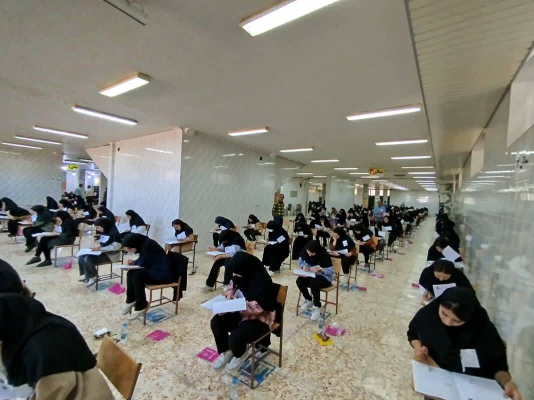 رقابت داوطلبان آزمون سراسری در ماراتُن آرزوها؛ کدامیک از داوطلبان به خط پایان میرسند؟ رقابت داوطلبان آزمون سراسری در ماراتُن آرزوها؛ کدامیک از داوطلبان به خط پایان میرسند؟