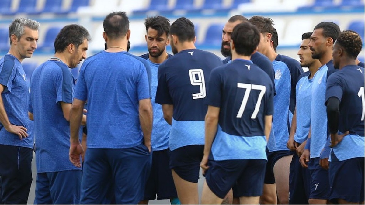 جباری خطاب به بازیکنان استقلال: نام ها برایم مهم نیستند؛ هر بازیکنی خوب تمرین کند را بازی میدهم