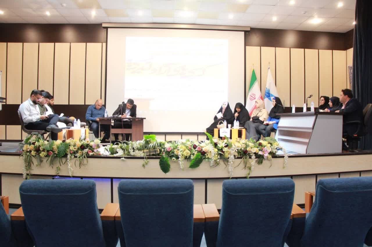 رقابت ۲۲ تیم در رویداد ملی کرسیهای آزاداندیشی دانشگاه آزاد سیرجان رقابت ۲۲ تیم در رویداد ملی کرسیهای آزاداندیشی دانشگاه آزاد سیرجان