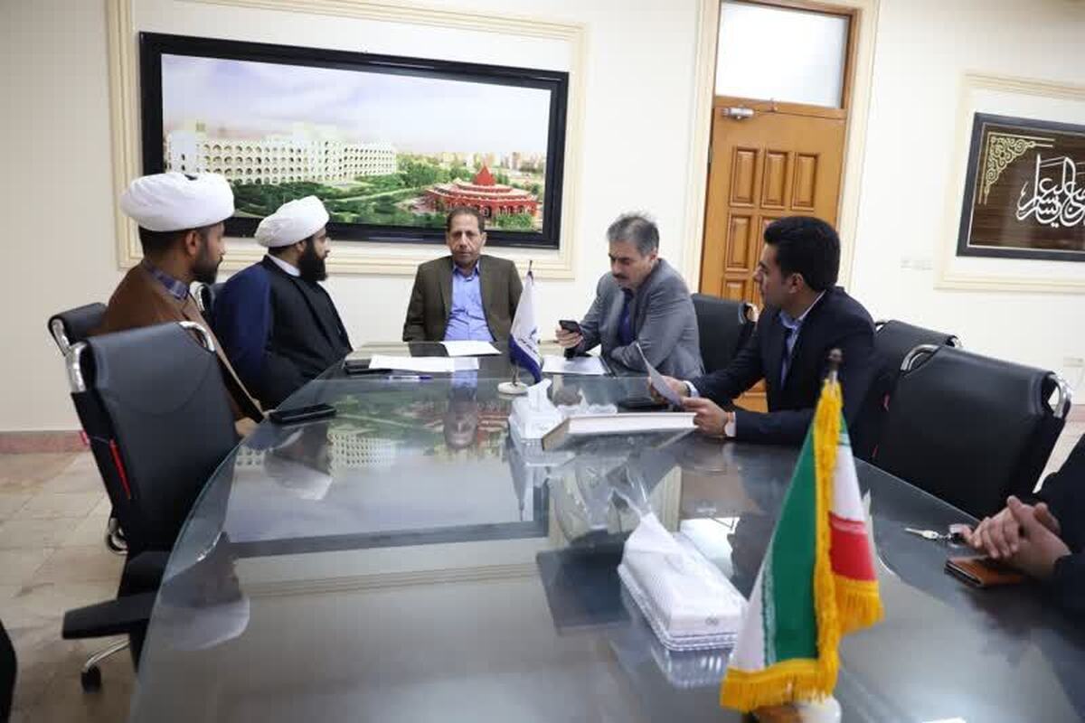 دانشگاهها نقش مهمی در نهادینهسازی نماز و وحدت جامعه اسلامی دارند