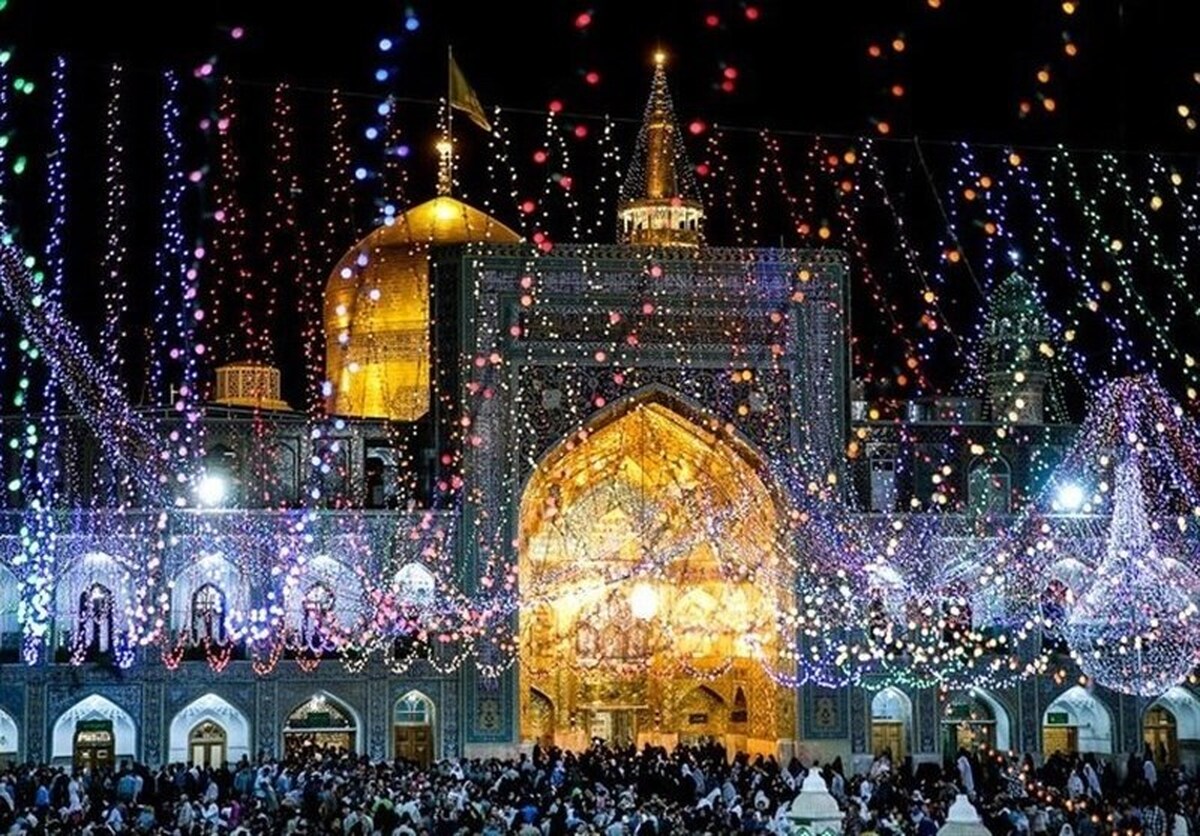 هرکس که شد غلام تو یا ثامنالحجج شد محترم به نام تو یا ثامنالحجج