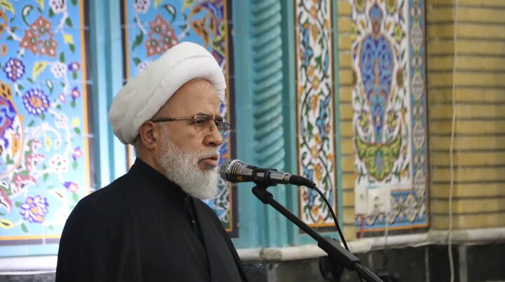 هشدار ائمه جمعه به تحریفکنندگان نام «خلیج همیشه فارس»؛ سرنوشت نمرود و فرعون در انتظار ترامپ است هشدار ائمه جمعه به تحریفکنندگان نام «خلیج همیشه فارس»؛ سرنوشت نمرود و فرعون در انتظار ترامپ است