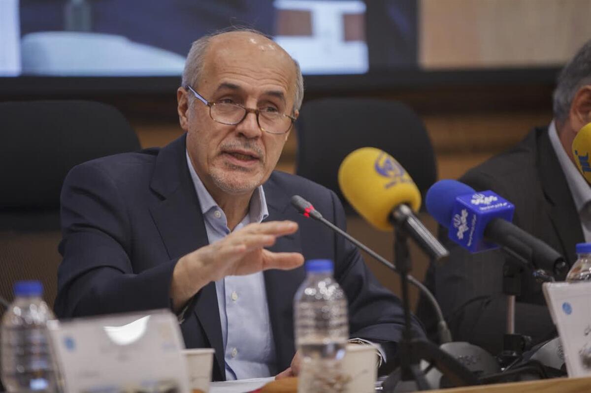 حبیبا: نخبگان شاهد و ایثارگرِ کنکور بورسیه ۶ ماهه می‌شوند