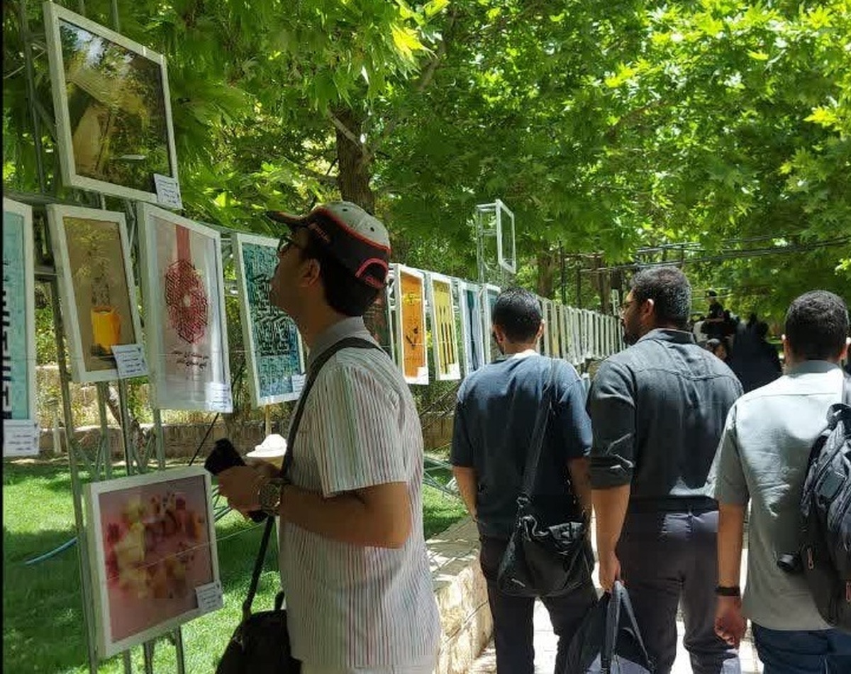 برپایی نمایشگاه دستاوردهای هنری دانشجویان با ۴۵۰ اثر در شیراز