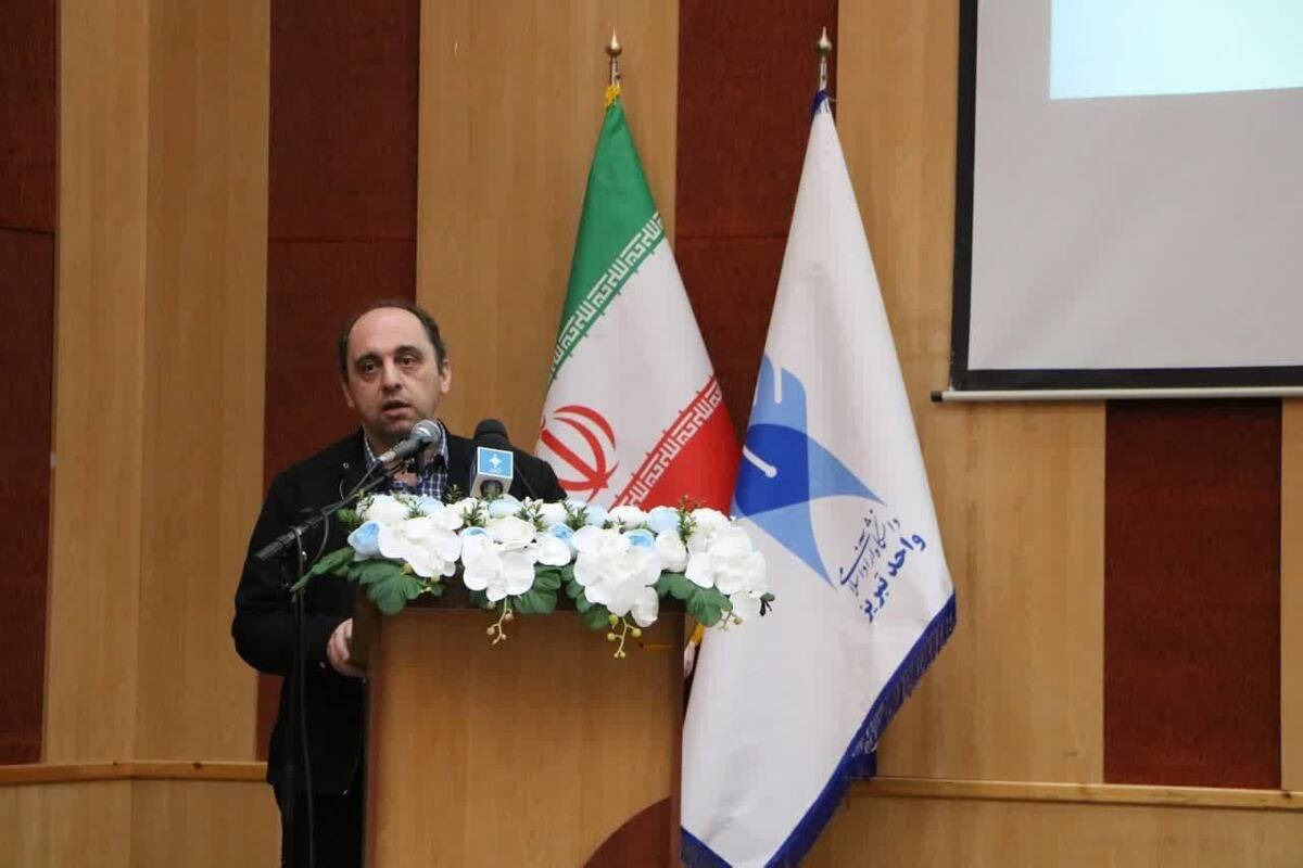 علیپور: در عرصه صنعت به بیش از ۱۰۰ عنوان درسی رسیدهایم