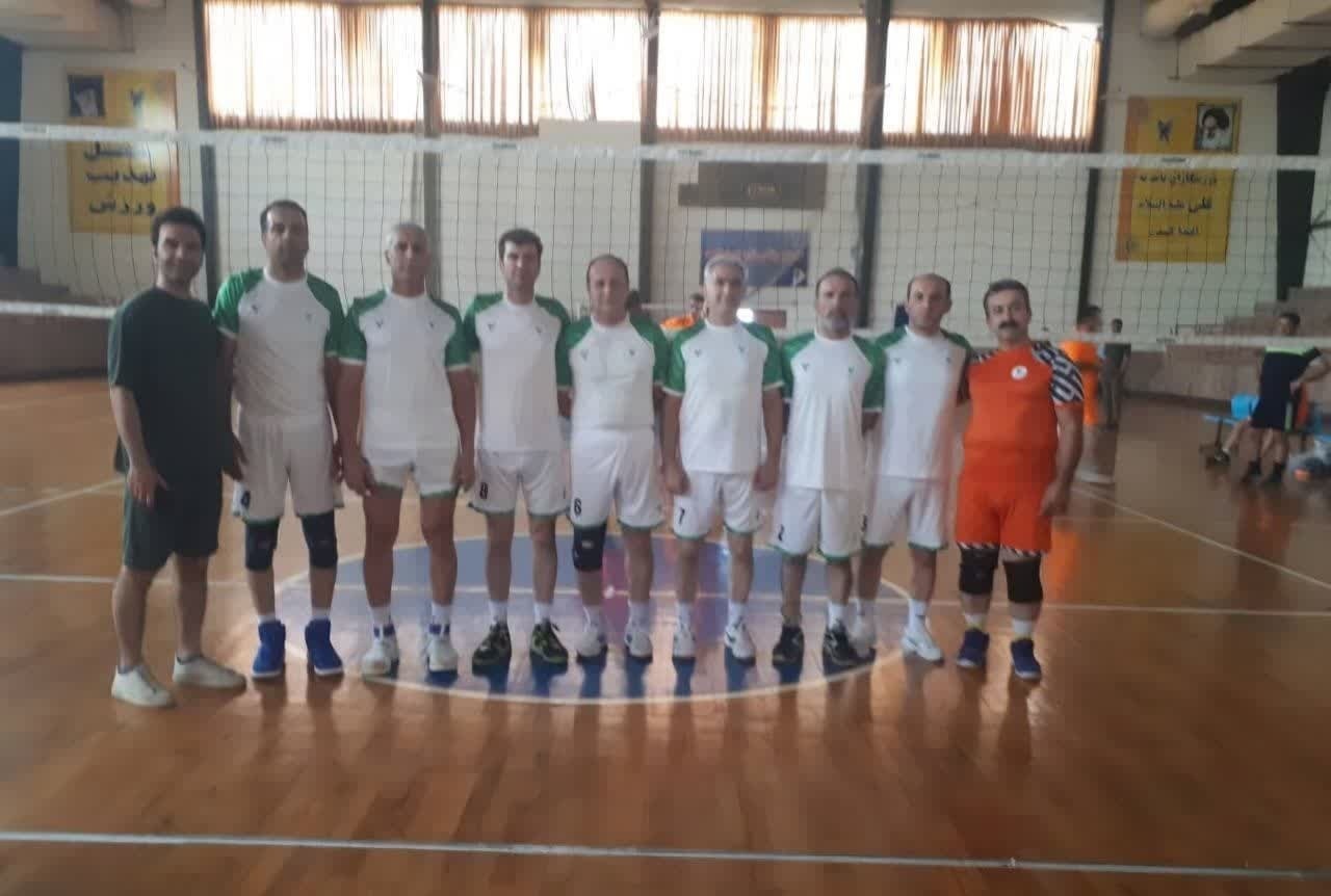 رشت قهرمان مسابقات والیبال منطقه ۳ دانشگاه آزاد شد رشت قهرمان مسابقات والیبال منطقه ۳ دانشگاه آزاد شد